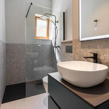 3 Bedroom In Blato (Korcula)