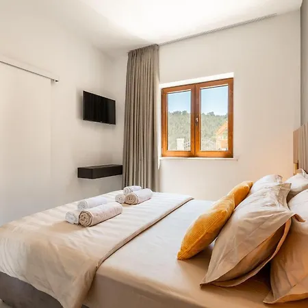 Gorgeous Home In Blato Ferienhaus *